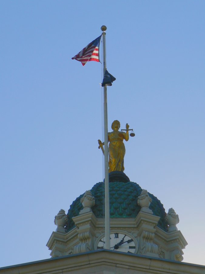 Brooklyn - Centre: Brooklyn Borough Hall - court str - cadman plaza 040